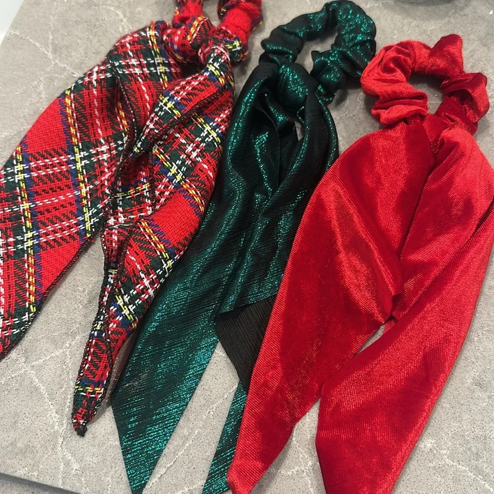 Christmas hair ties plaid green velvet x 3 - Picture 4 of 5
